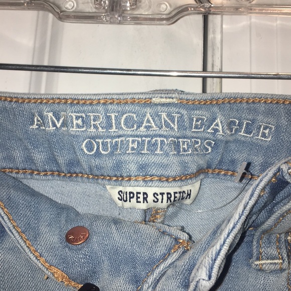 American eagle cropped light ripped jeans - Picture 2 of 5